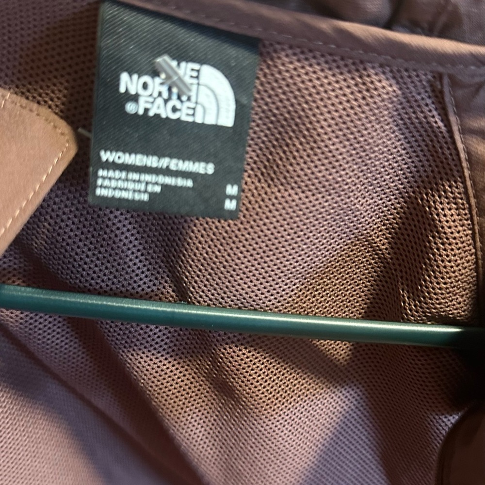 The North Face Women's Brown Jacket Windbreaker Raincoat - Picture 4 of 4